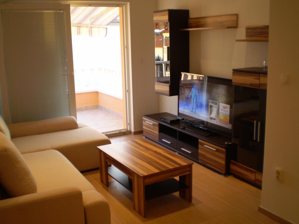 Apartments Tare, Free Parking Vodice Habitación foto