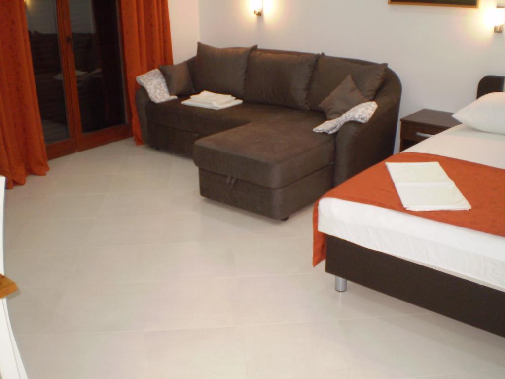 Apartments Tare, Free Parking Vodice Habitación foto