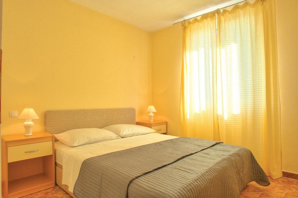 Apartments Tare, Free Parking Vodice Habitación foto